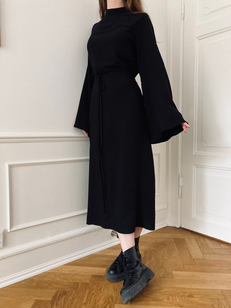 The "Nightshade" dress sleeve extension | Long flare sleeves PDF sewing pattern