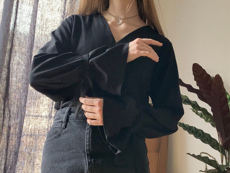 V - neck blouse with tie sleeves PDF pattern | pdf printable sewing pattern