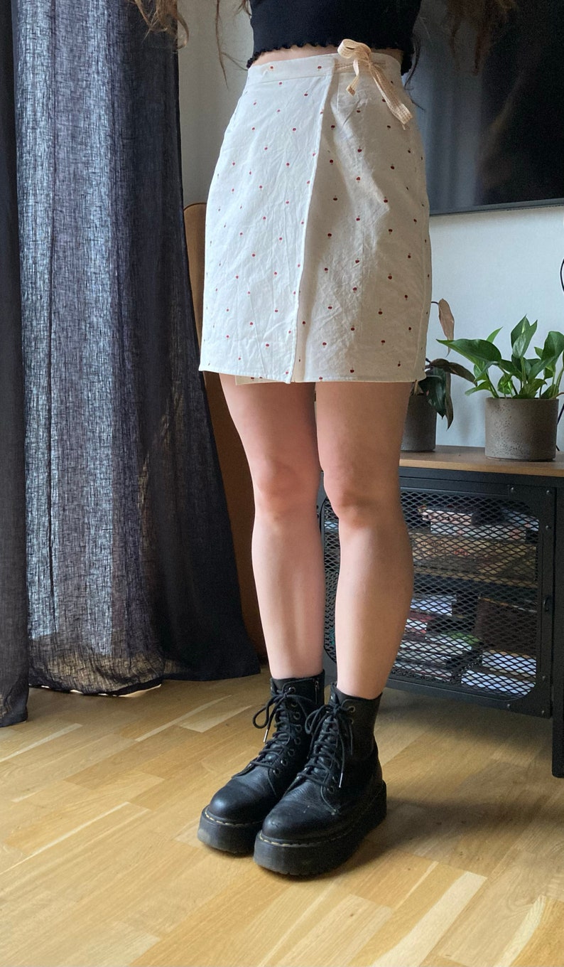 The "Heather" Skirt | Straight wrap skirt PDF pattern | pdf printable sewing pattern