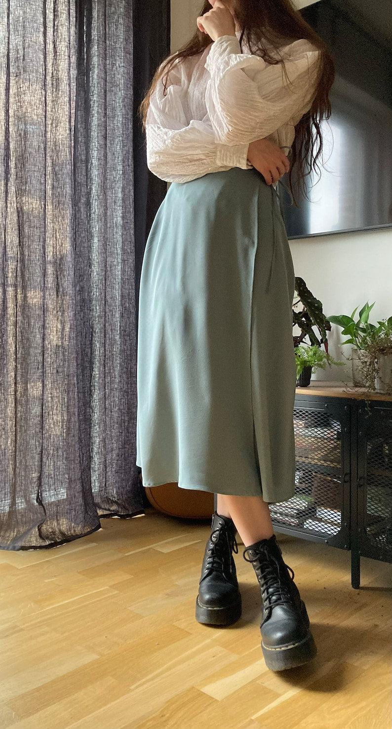 The "Poppy" Skirt | A-line wrap skirt PDF pattern | pdf printable sewing pattern