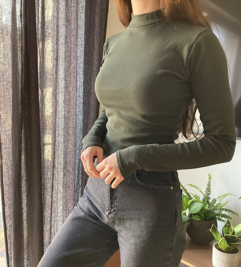 The "Oak" Tee | Stretchy mock neck T-shirt PDF pattern | pdf printable sewing pattern