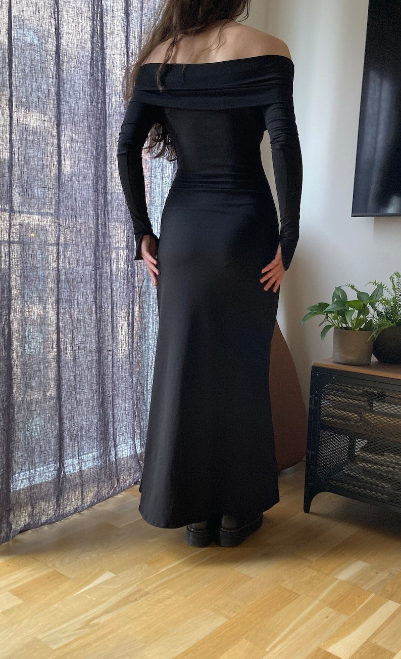 The "Belladonna" Dress | Stretchy off shoulder maxi bodycon dress PDF pattern | pdf printable sewing pattern