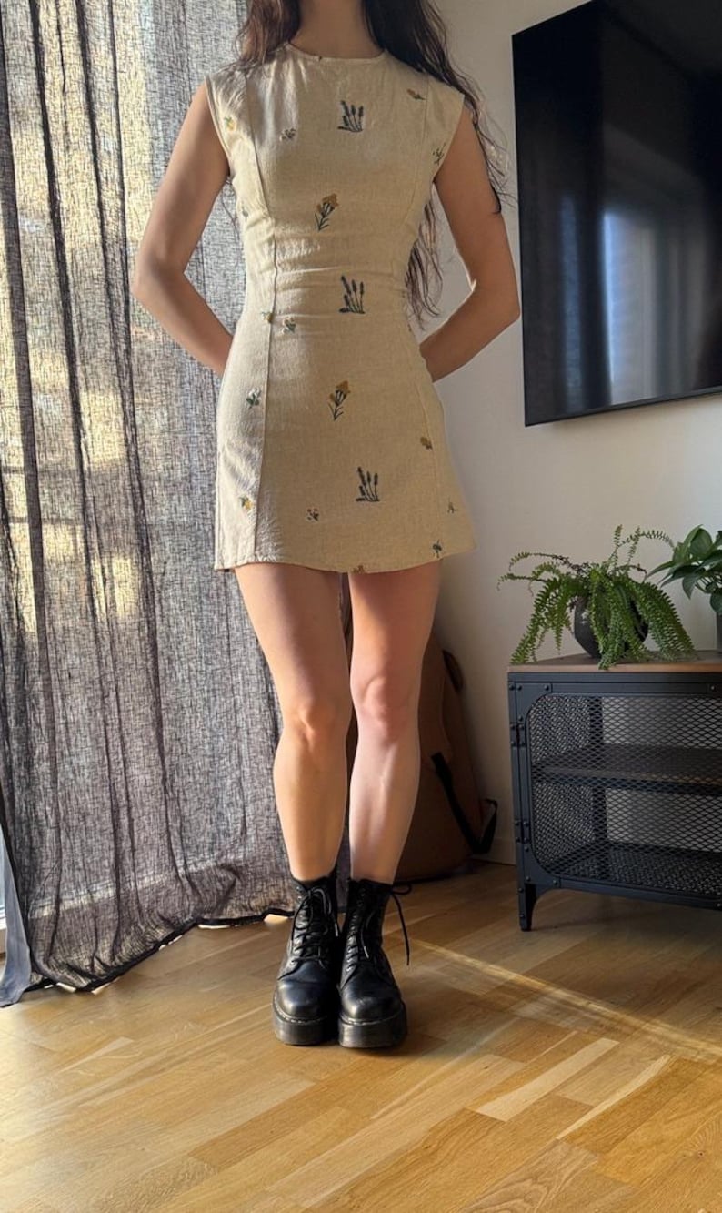 The "Juniper" Dress | Hourglass sleeveless dress PDF pattern | pdf printable sewing pattern