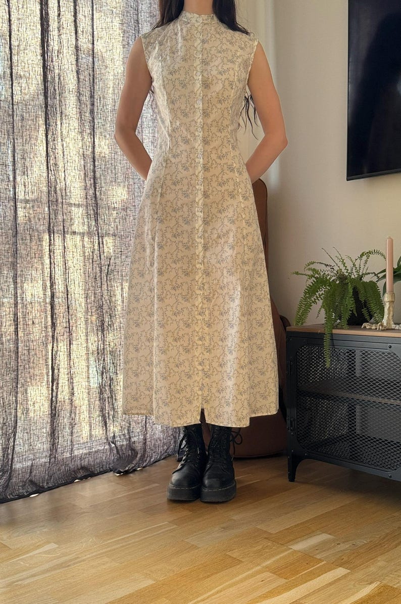 The "Primrose" Dress | Hourglass sleeveless dress PDF pattern | pdf printable sewing pattern